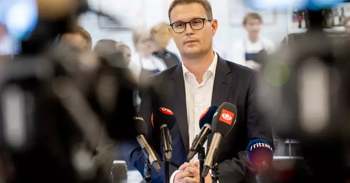 Denmark wants to ban ‘turbo chickens’