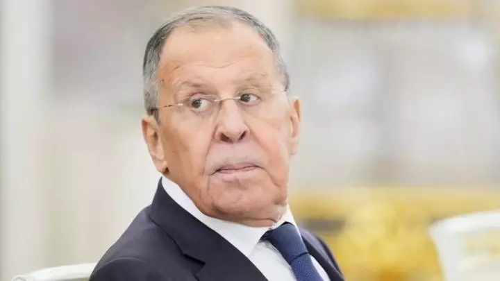 Russia, Bahrain call for safe Hormuz navigation