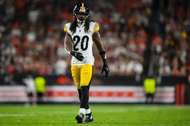 Ravens Sign New 10-Year NFL Veteran DB After Embarrassing Bengals Loss