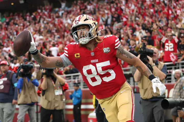 George Kittle Explains the Mindset the Undefeated 49ers Have This Year