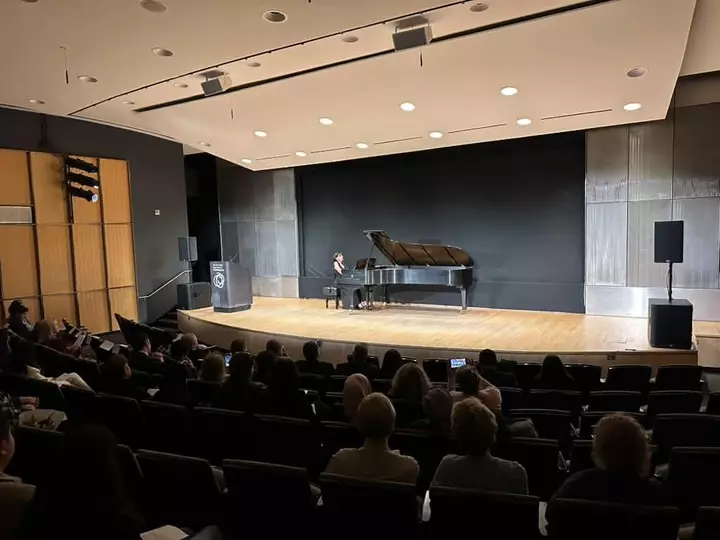 Yeni Yorkda 5-ci Beynəlxalq Bəstəkarlar Müsabiqəsinin konserti keçirildi