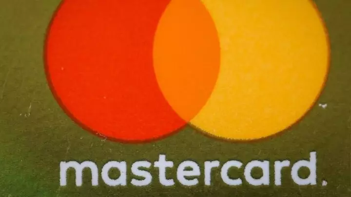 Mastercard çoxvalyutalı platforma təqdim edir