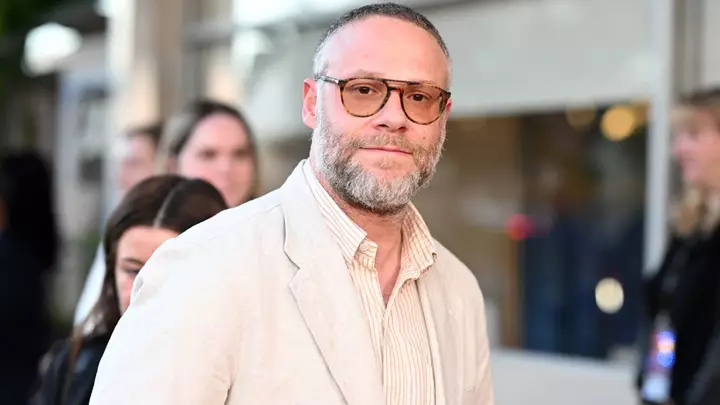 Seth Rogen Sephora‑nın bayram kampaniyasında ulduz rolunda