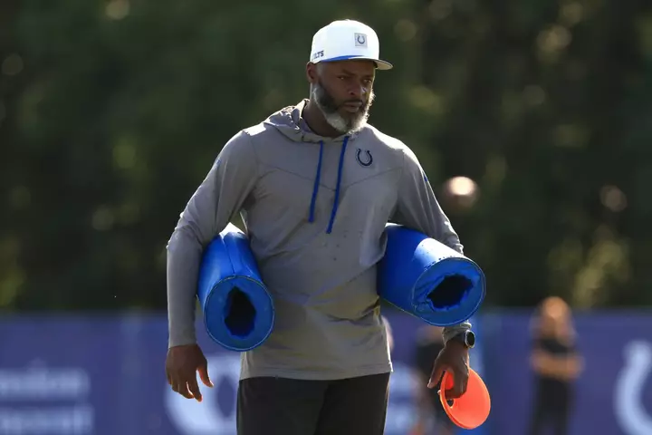 Colts Legend Sends Blunt Message to Team After Blockbuster Trades