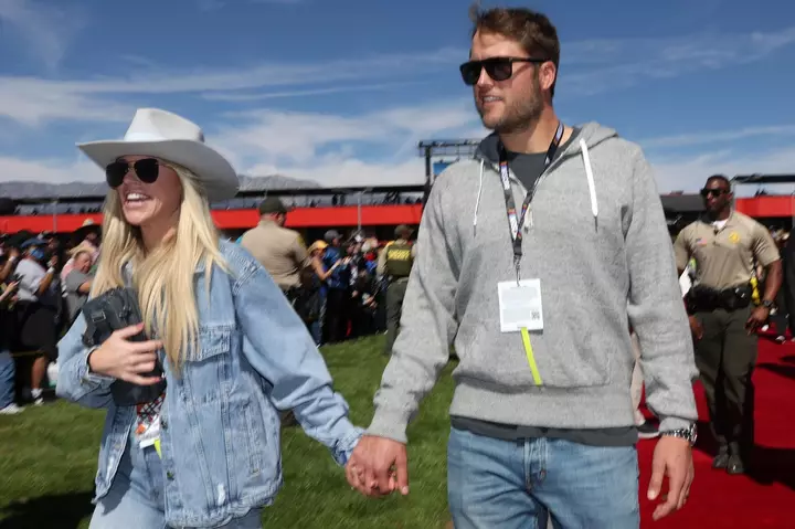 Matthew Stafford’s Wife Throws Shade at Ex-Rams Kicker Harrison Mevis