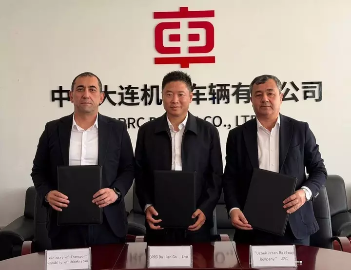 Özbəkistan Çin CRRC Dalian ilə dəmir yolu və metro əməkdaşlığı üzrə memorandum imzaladı