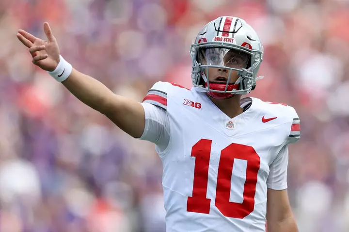 Ohio State, Indiana qalibiyyətindən sonra dağıdıcı yaralanma xəbəri aldı
