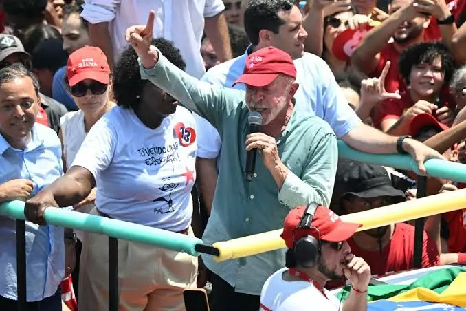Eduardo Bolsonaro urges brother to leave Brazil as Lula wins presidential election