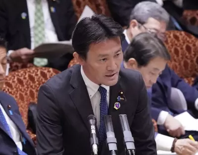 Second minister visits Yasukuni Shrine during its autumn festival