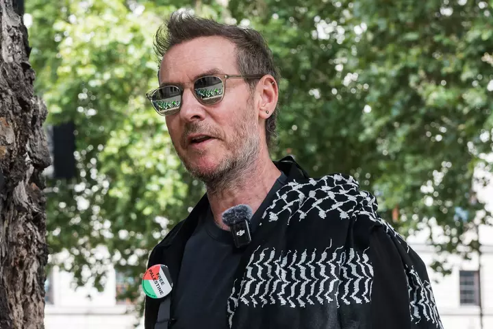 Massive Attack‑in Robert Del Naja Qəzza sənədli filmi üçün yeni mahnılar buraxır