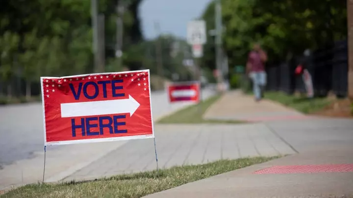 Georgia voters set early-voting record as midterm elections heat up