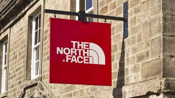 The North Face Makes a $66 Brushed Fleece Jacket With 4-Way Stretch and a Convenient Stash Pocket