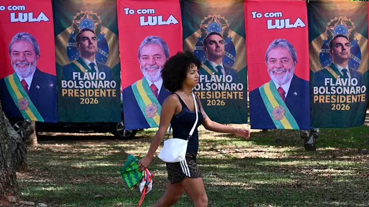 Bolsonaro və Lula Braziliyada kəskin seçkidə üz-üzə gəlirlər