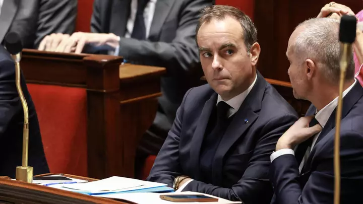 French PM blames 'ultra-left' groups for weekend riots, promises 'massive' security deployment