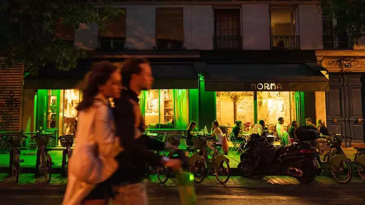 France’s borrowing costs poised to hit 5% for first time since 2002